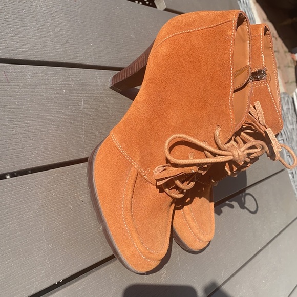 Fall heels boot - Picture 2 of 4